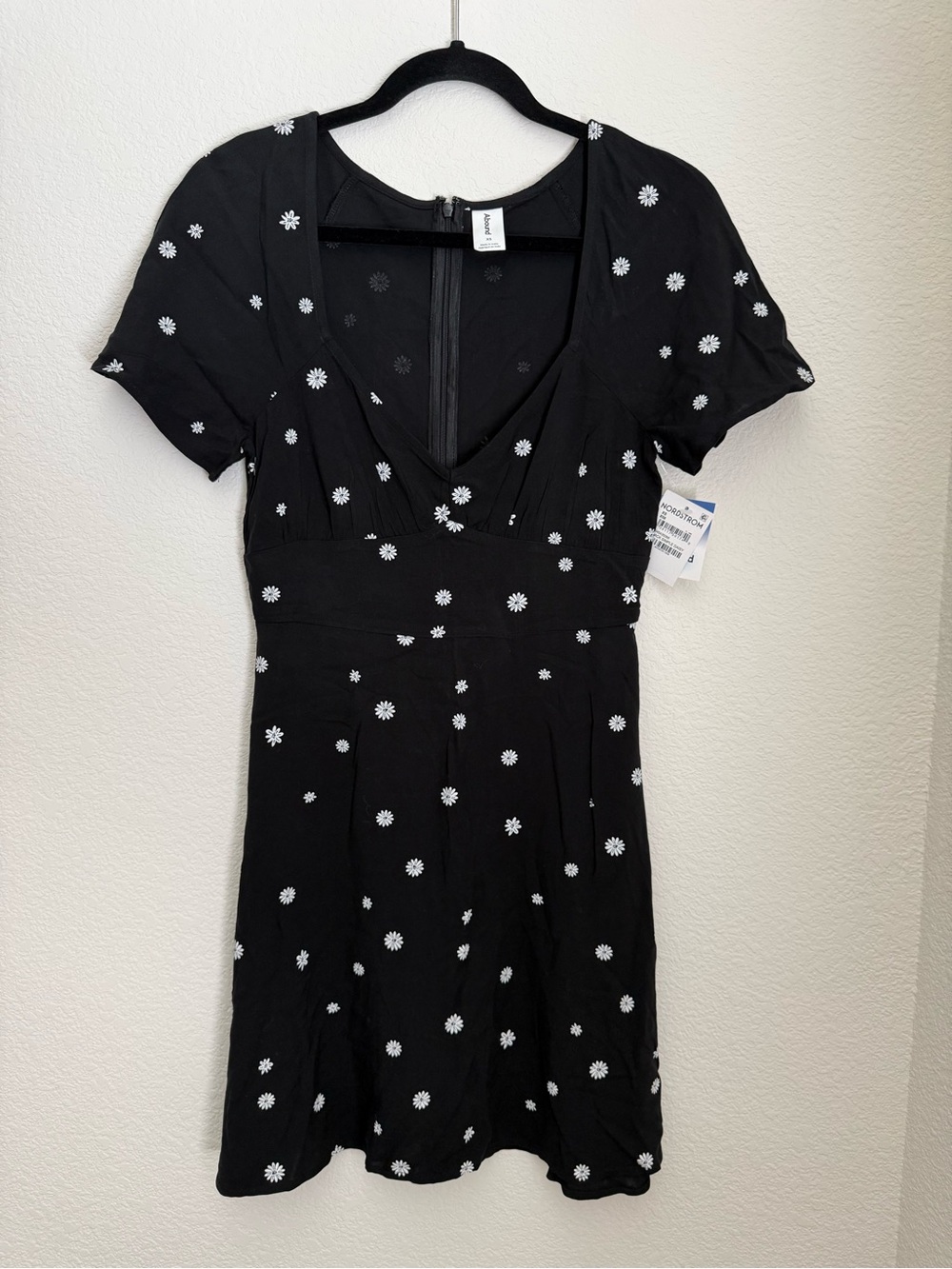Abound | Black Mini Dress with White Daisy Print 100% Lenzing Viscose Size XS